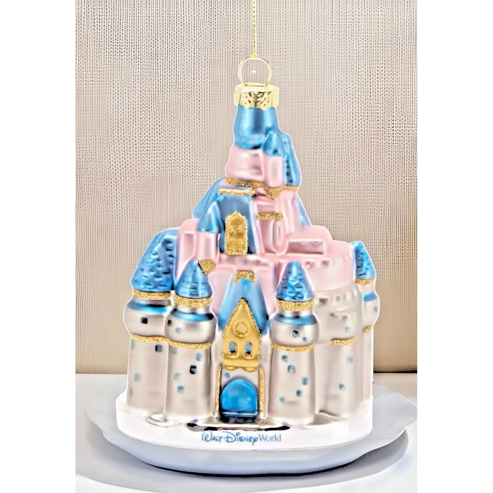 2026 Walt Disney World Magic Kingdom Castle Glass Ornament NEW